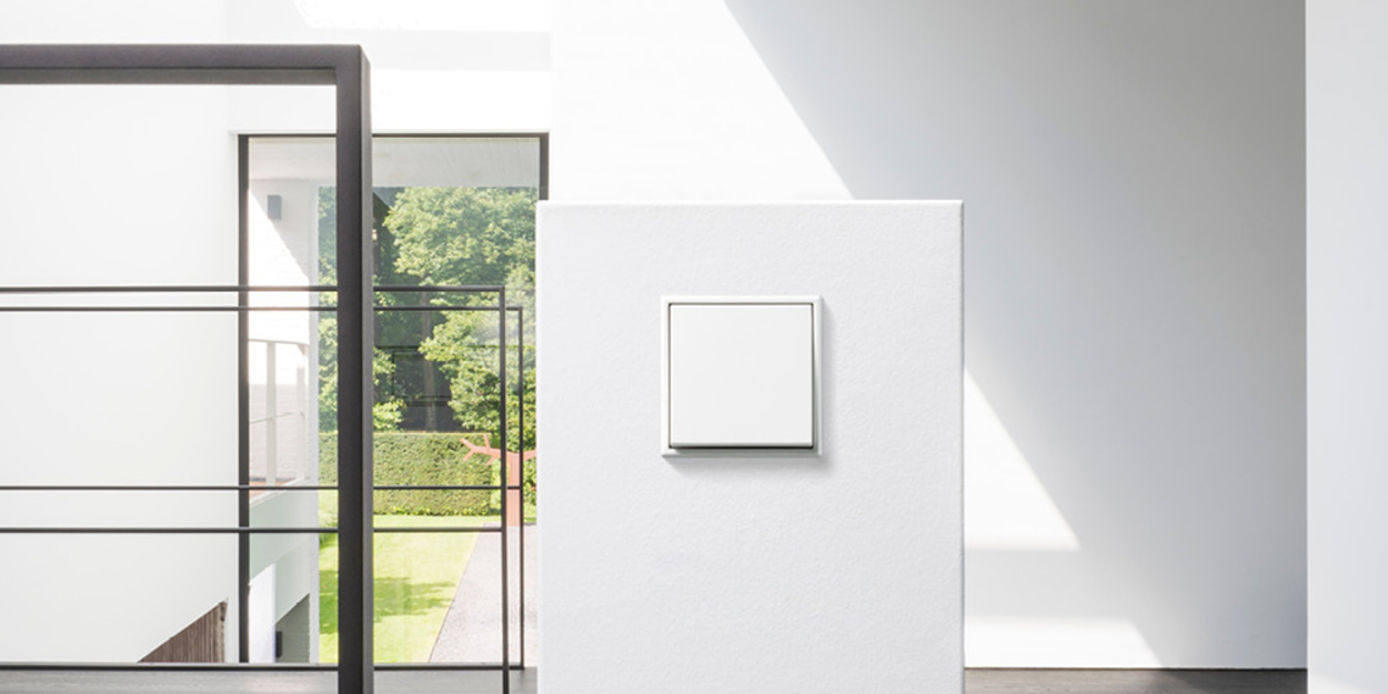 JUNG Schalterprogramme bei Elektro Service Ebert in Klingenberg